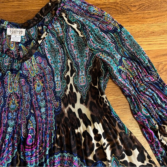 Allison Taylor XL blouse ruched flowy fairy top dark floral stretch - Picture 8 of 11